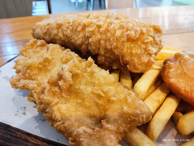 The Stadium Fish & Chippery & All Day Cafe