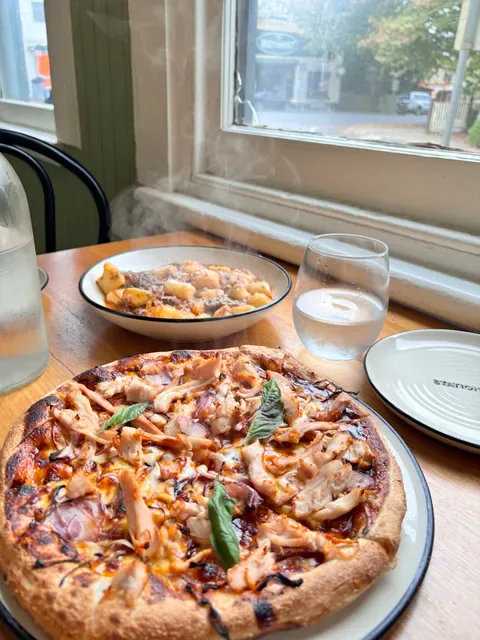 Station House Pizzeria