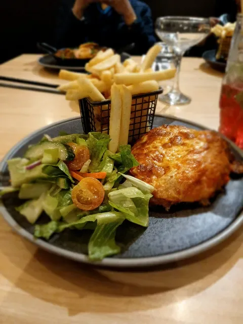 THE STONEZ RESTAURANT