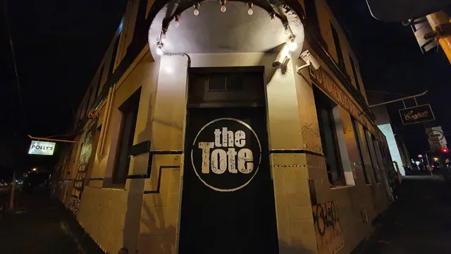 The Tote