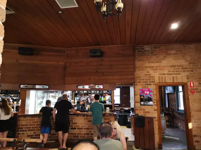 The Warburton Hotel, Wesburn - Bar & Bistro (The West)