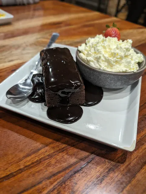 The Warburton Hotel, Wesburn - Bar & Bistro (The West)