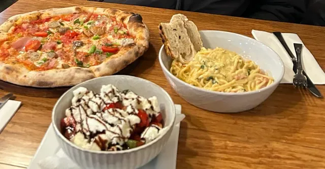 The Warehouse Pizzeria