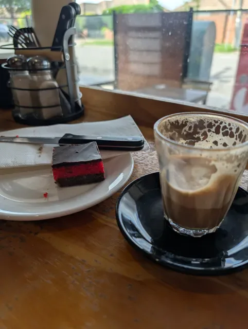 The Window Cnr Cafe