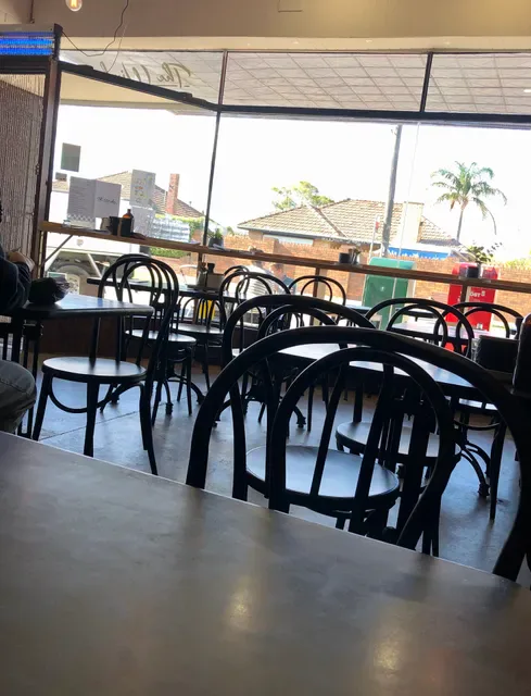 The Window Cnr Cafe