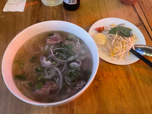 Them Authentic Vietnamese Cuisine & Rolls
