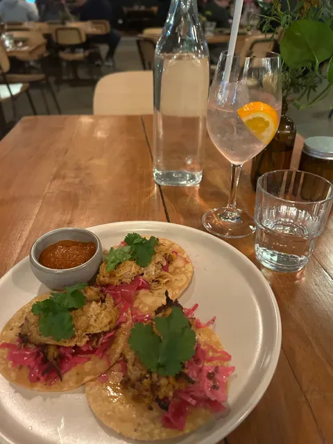 Three Blue Ducks, Melbourne