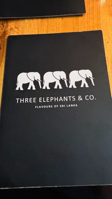 Three Elephants & Co.