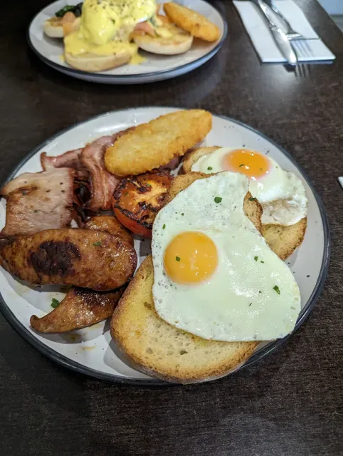 Tin Roof Cafe