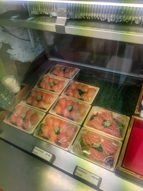 Tokui Sushi