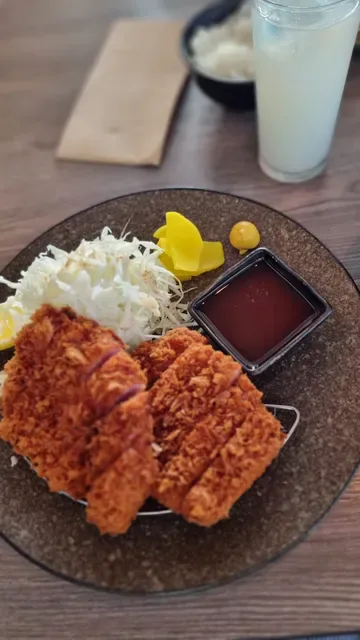 Ton & Co