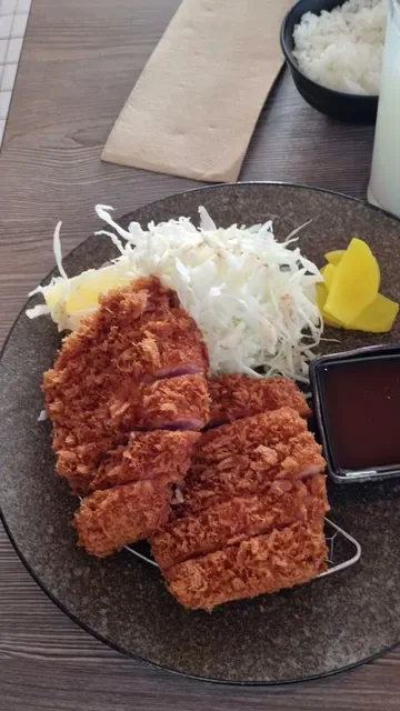 Ton & Co