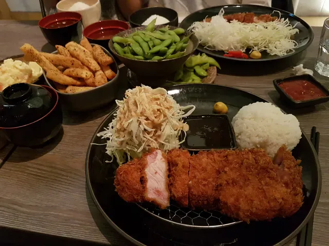 Ton & Co