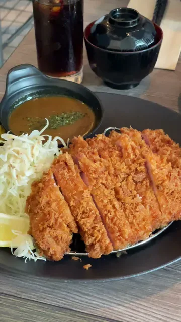 Ton & Co