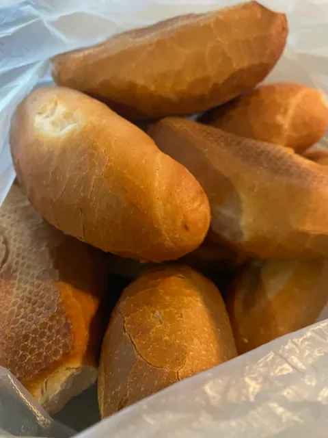 To's Bakery & Cafe