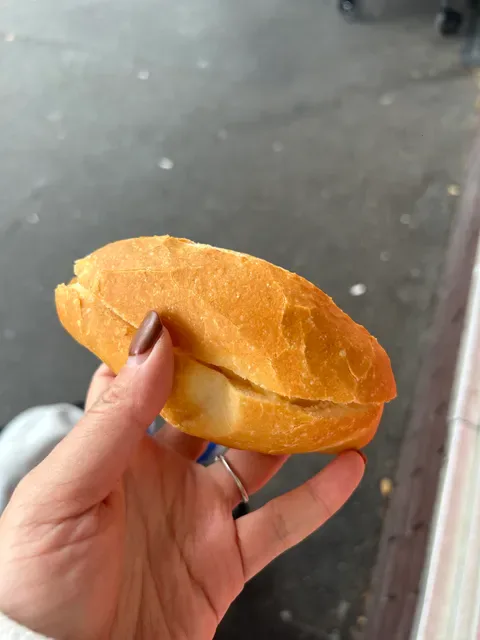 To's Bakery & Cafe