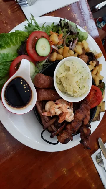 Tosaria Restaurant