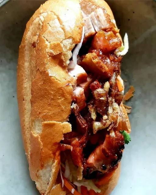 Trang Bakery and Cafe