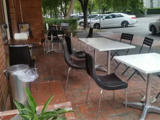 Trang Bakery & Cafe