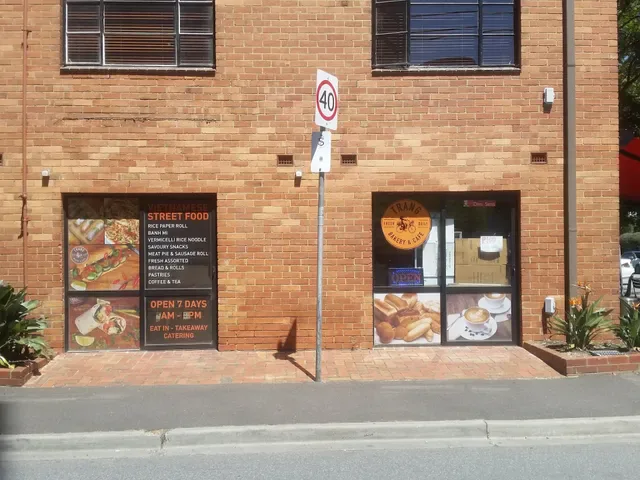 Trang Bakery & Cafe