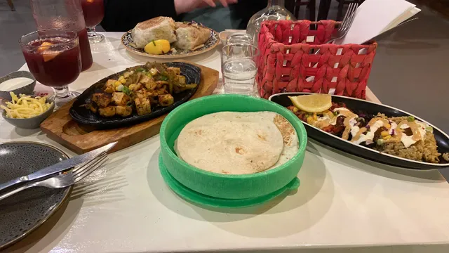 Tres Mexican