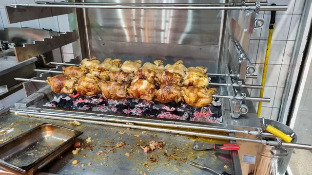 WATSONIA CHARCOAL CHICKEN