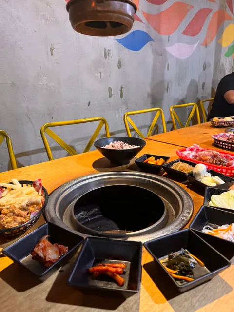 TWIN'S DADDY AYCE KOREAN CHARCOAL BBQ