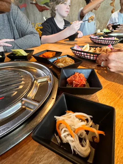 TWIN'S DADDY AYCE KOREAN CHARCOAL BBQ