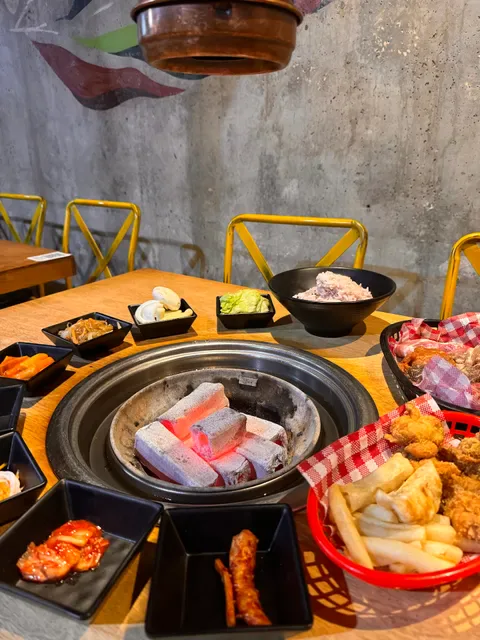 TWIN'S DADDY AYCE KOREAN CHARCOAL BBQ