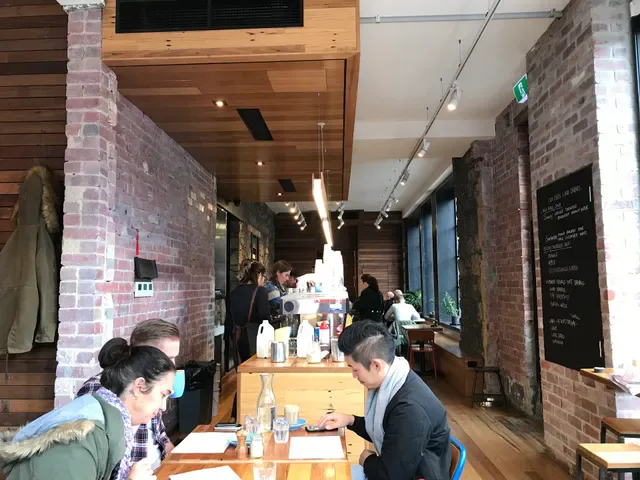 Two Birds Cafe