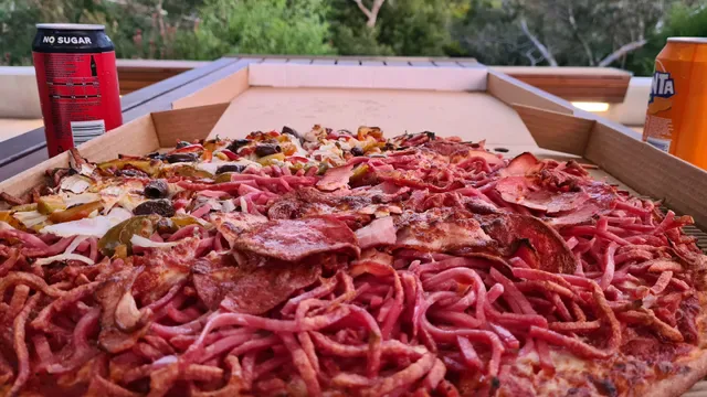 Uncle Leo's Pizzeria