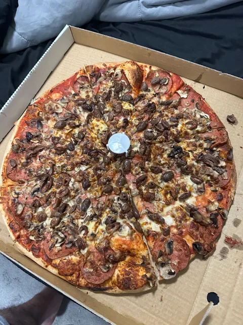 Uncle Leo's Pizzeria