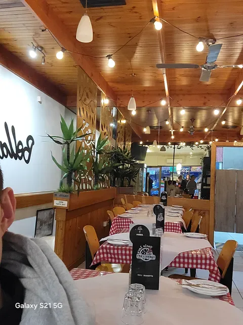 Uncle Leo's Pizzeria