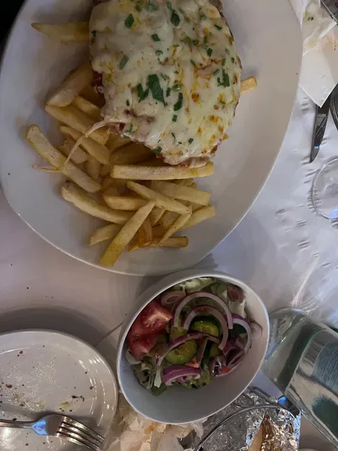 Uncle Leo's Pizzeria