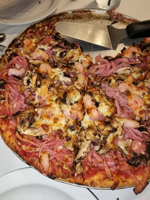 Uncle Leo's Pizzeria