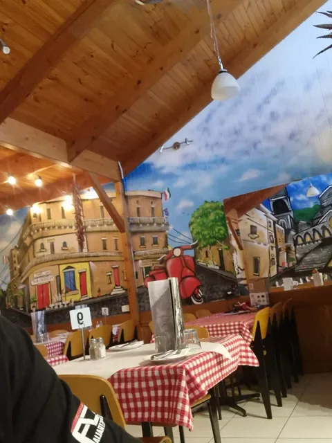Uncle Leo's Pizzeria