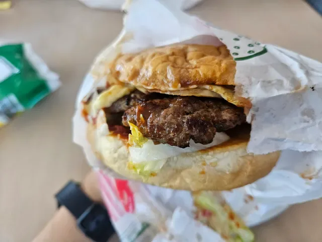 Uncle Sam's Food Mart - Burgers & Fish & Chips