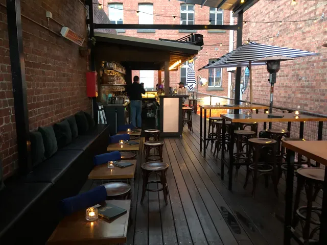 Union Electric Bar & Rooftop