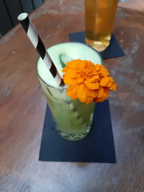 Union Electric Bar & Rooftop