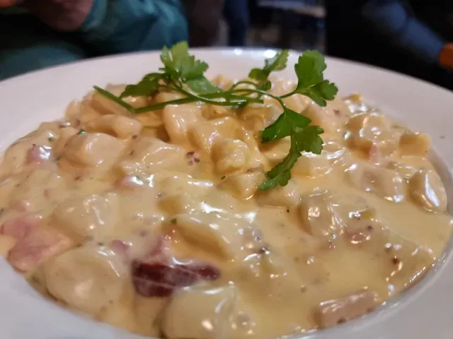 Universal Restaurant