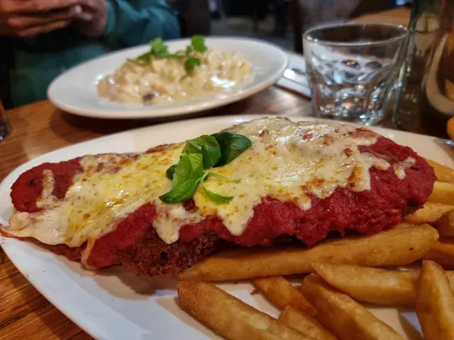Universal Restaurant