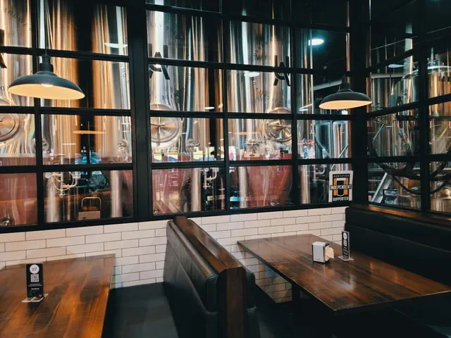 Urban Alley Brewery