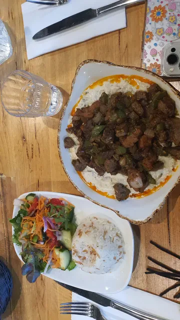 Usta Restaurant