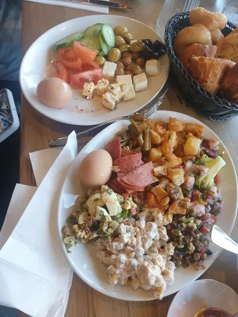 Usta Restaurant