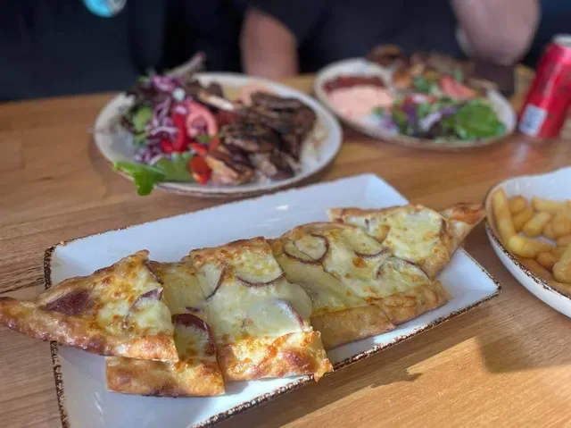 Usta Restaurant