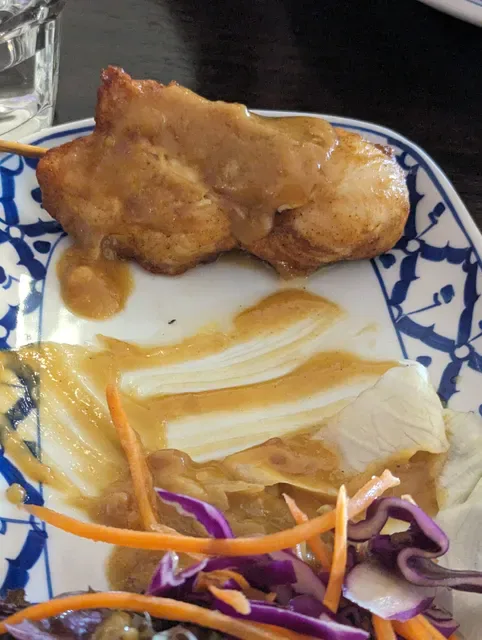 Uthong Thai Restaurant