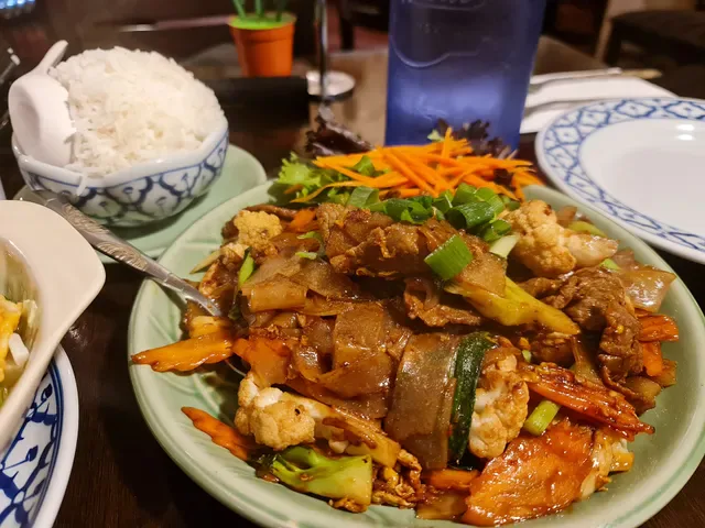 Uthong Thai Restaurant