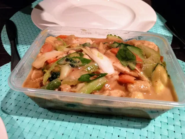 Uthong Thai Restaurant
