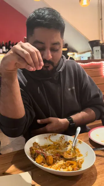 Versachis Pizza & Wine Bar South Yarra
