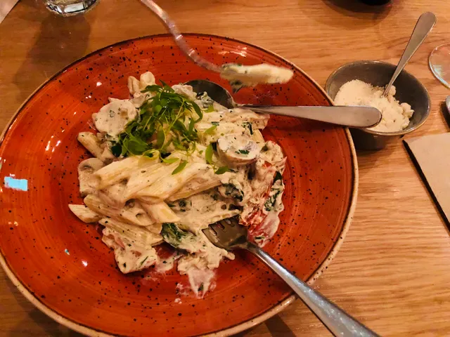 Versachis Pizza & Wine Bar South Yarra